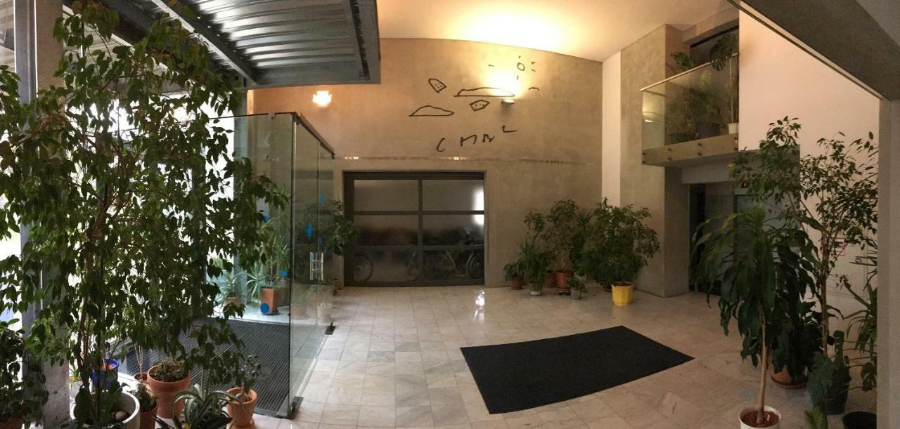 Zentrumnah Direkt An Ubahn Bei Un-Vic Und Am Badestrand Vienna Exterior photo